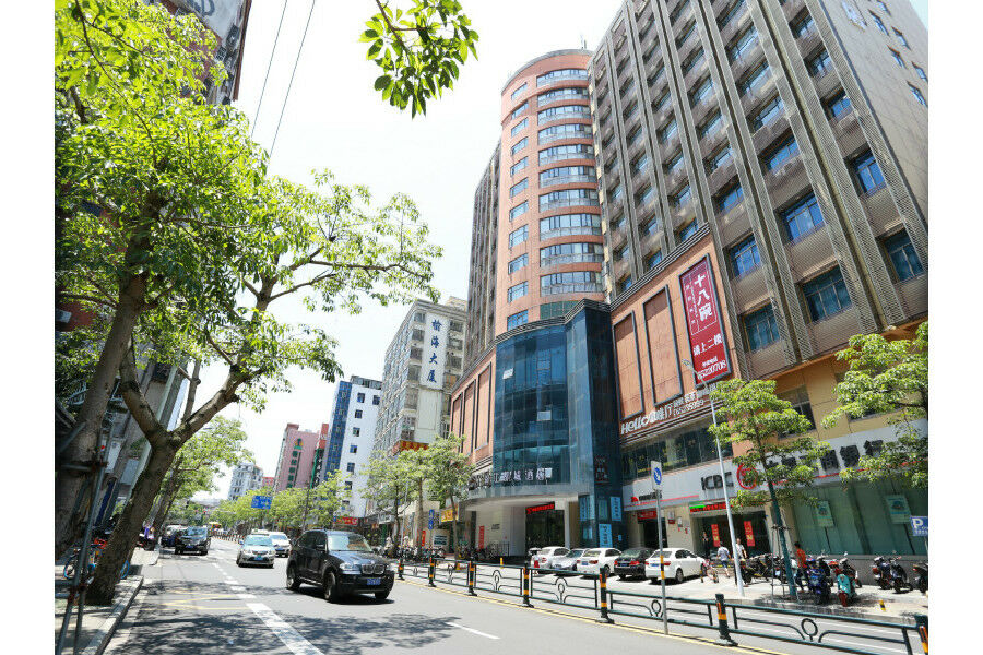 锦江都城酒店海南省政府日月广场免税店 Хайкоу Экстерьер фото